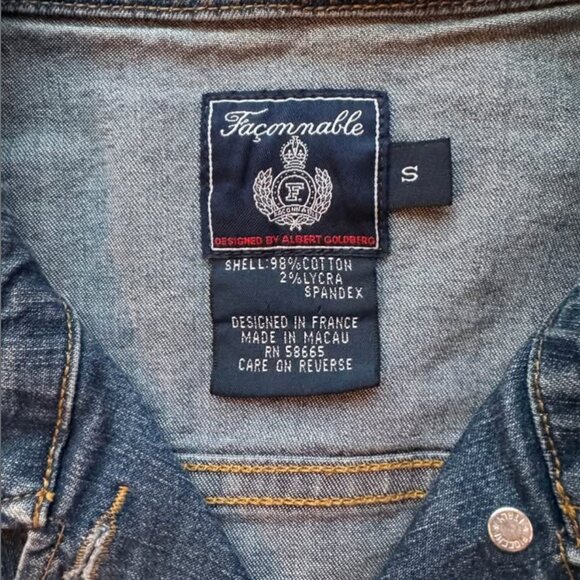 Facconable Women's Classic Faded Blue Denim Jean Jacket - Designed in France - Picture 3 of 10